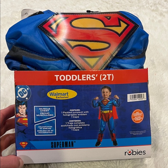 Superman Costume Toddlers size 2T - Picture 2 of 5
